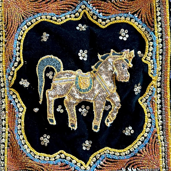 Vintage Burmese Kalaga Tapestry Crossbody Bag - Picture 3 of 13